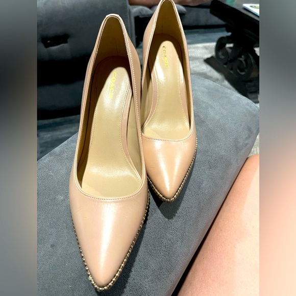 Coach heels - Picture 1 of 2